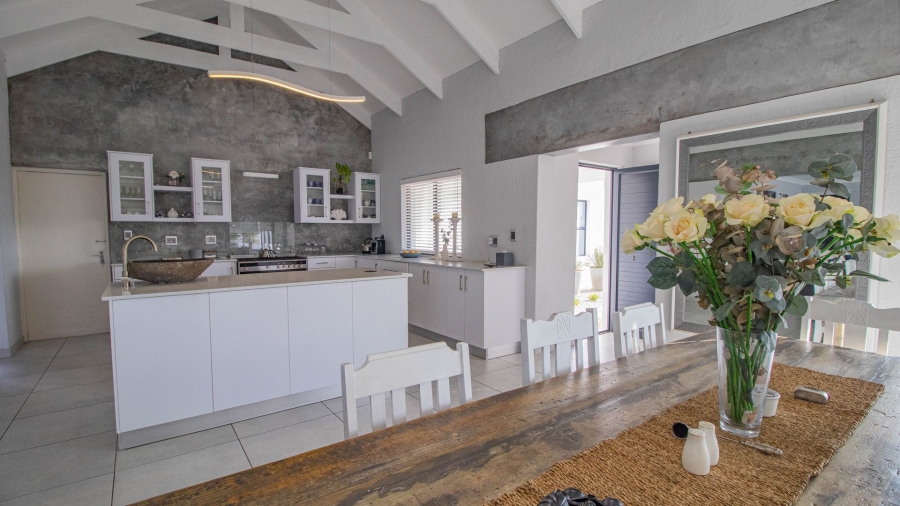 3 Bedroom Property for Sale in Da Gama Bay Western Cape